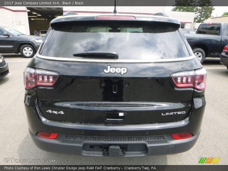 Black / Black 2017 Jeep Compass Limited 4x4