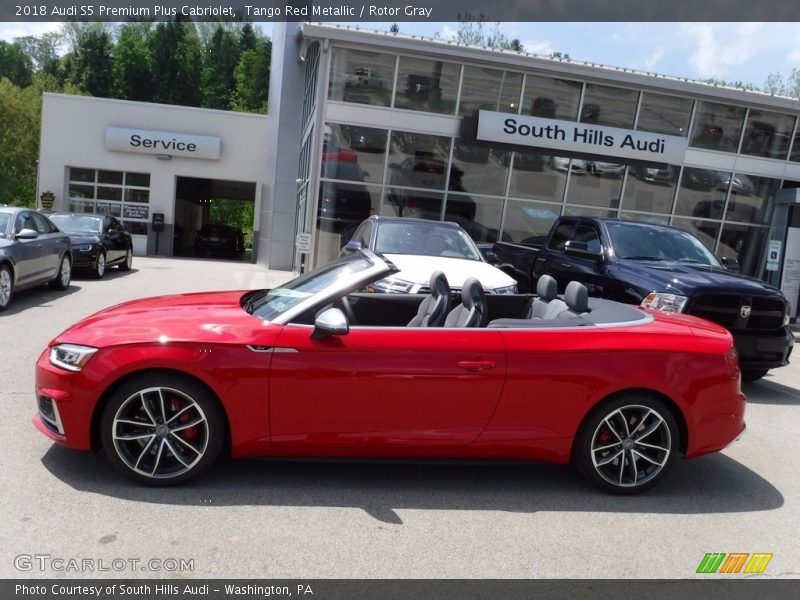 Tango Red Metallic / Rotor Gray 2018 Audi S5 Premium Plus Cabriolet