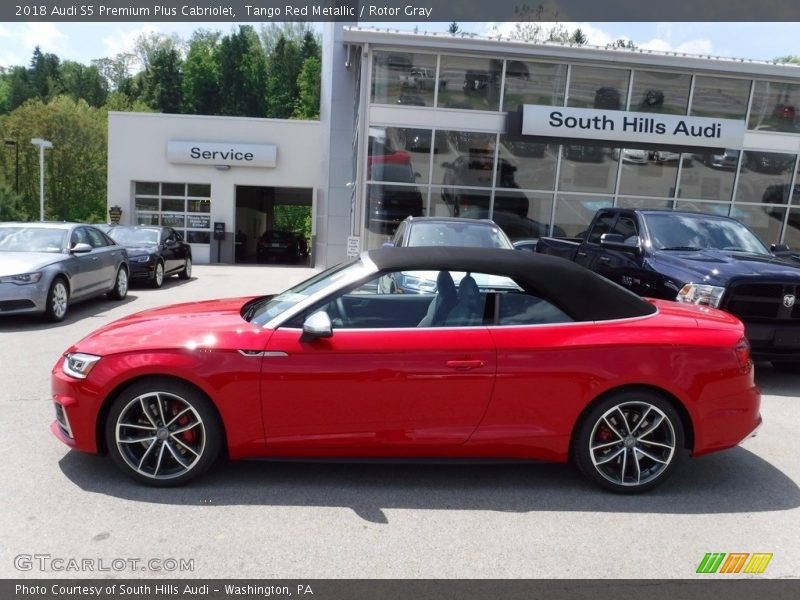 Tango Red Metallic / Rotor Gray 2018 Audi S5 Premium Plus Cabriolet