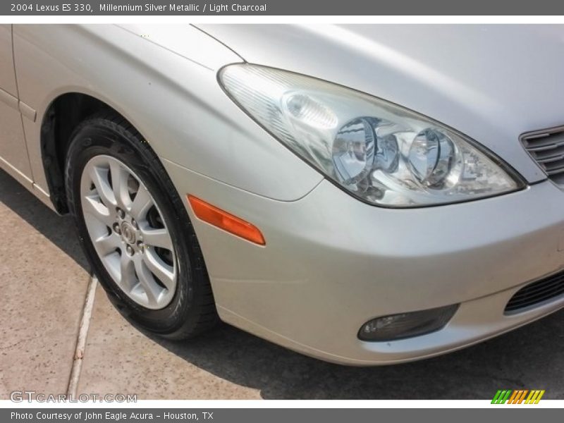 Millennium Silver Metallic / Light Charcoal 2004 Lexus ES 330