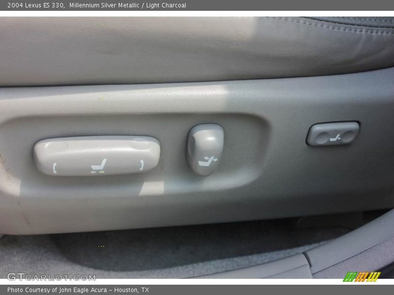 Millennium Silver Metallic / Light Charcoal 2004 Lexus ES 330