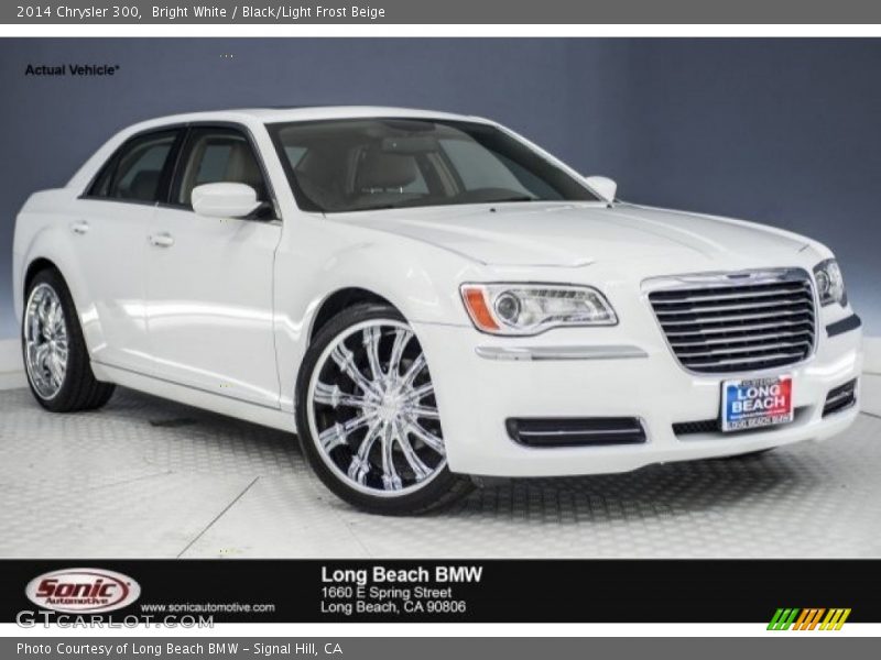 Bright White / Black/Light Frost Beige 2014 Chrysler 300