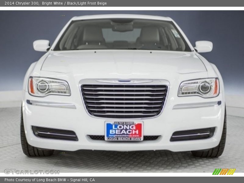Bright White / Black/Light Frost Beige 2014 Chrysler 300