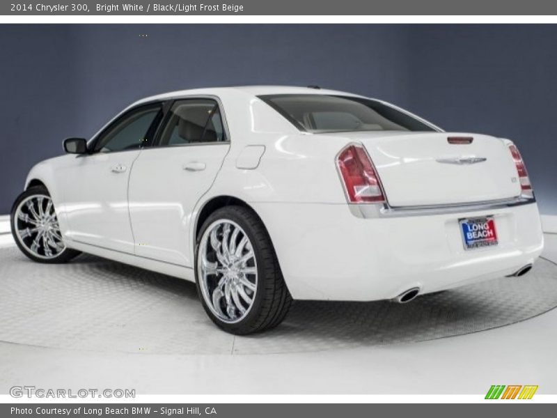 Bright White / Black/Light Frost Beige 2014 Chrysler 300