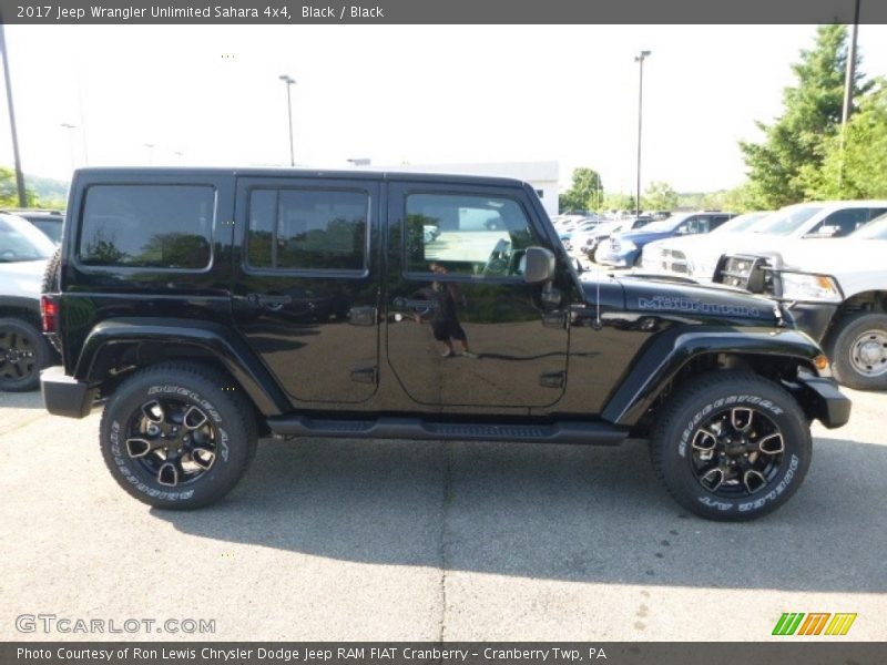 Black / Black 2017 Jeep Wrangler Unlimited Sahara 4x4