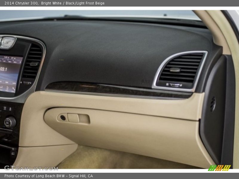 Bright White / Black/Light Frost Beige 2014 Chrysler 300