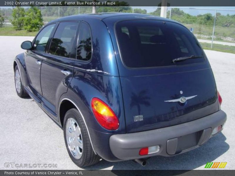 Patriot Blue Pearlcoat / Taupe 2002 Chrysler PT Cruiser Limited