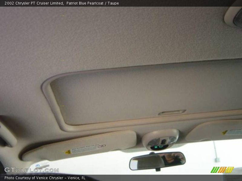 Patriot Blue Pearlcoat / Taupe 2002 Chrysler PT Cruiser Limited