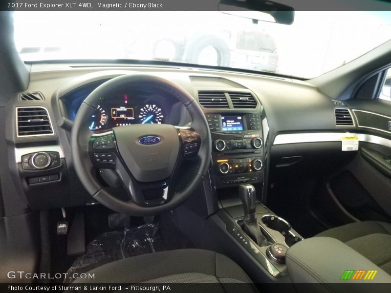 Magnetic / Ebony Black 2017 Ford Explorer XLT 4WD