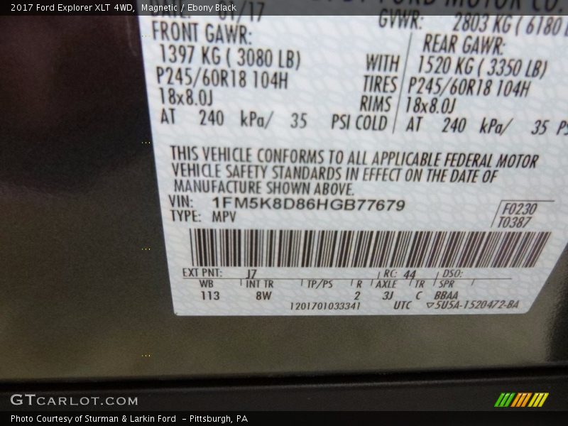 Magnetic / Ebony Black 2017 Ford Explorer XLT 4WD