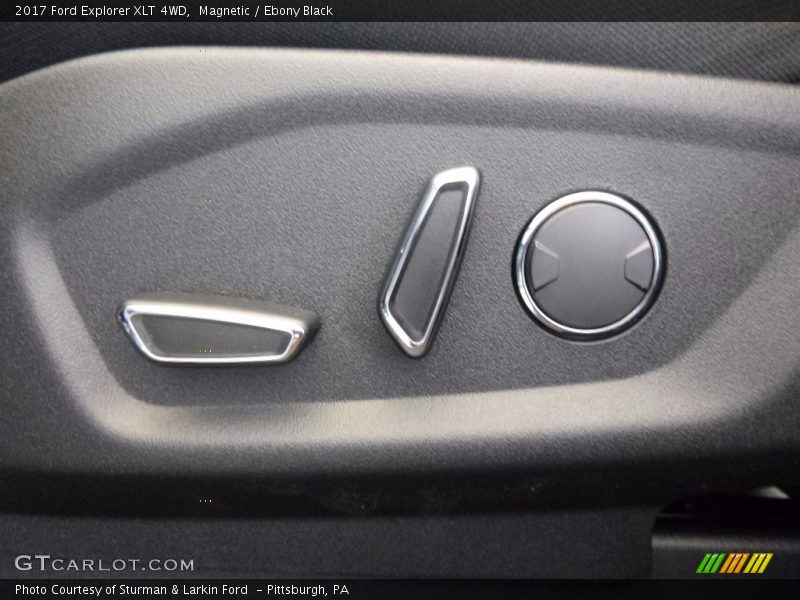 Magnetic / Ebony Black 2017 Ford Explorer XLT 4WD