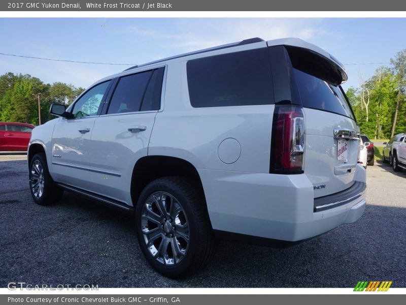 White Frost Tricoat / Jet Black 2017 GMC Yukon Denali