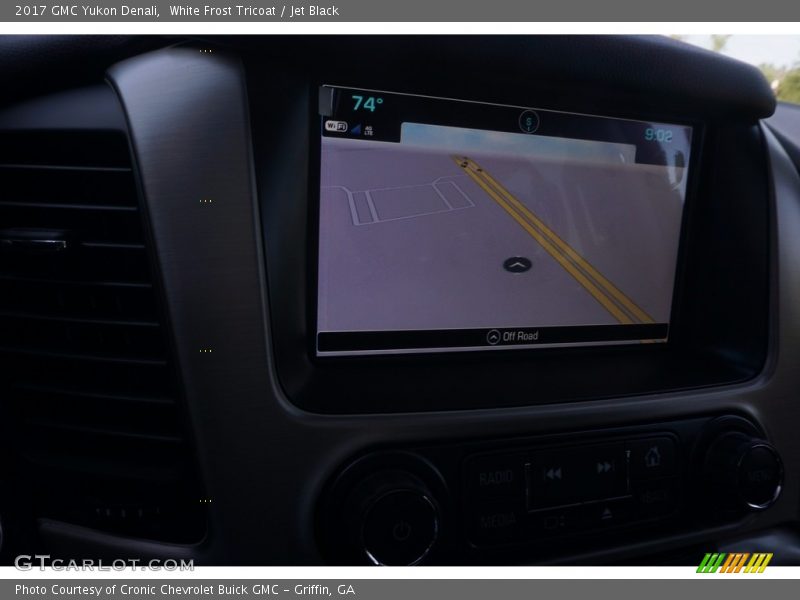 White Frost Tricoat / Jet Black 2017 GMC Yukon Denali