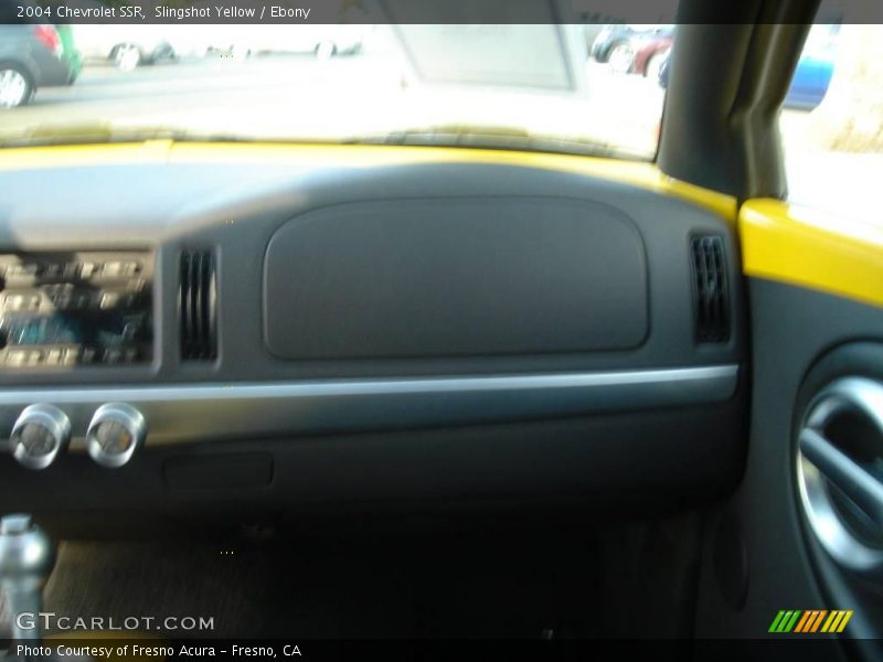 Slingshot Yellow / Ebony 2004 Chevrolet SSR
