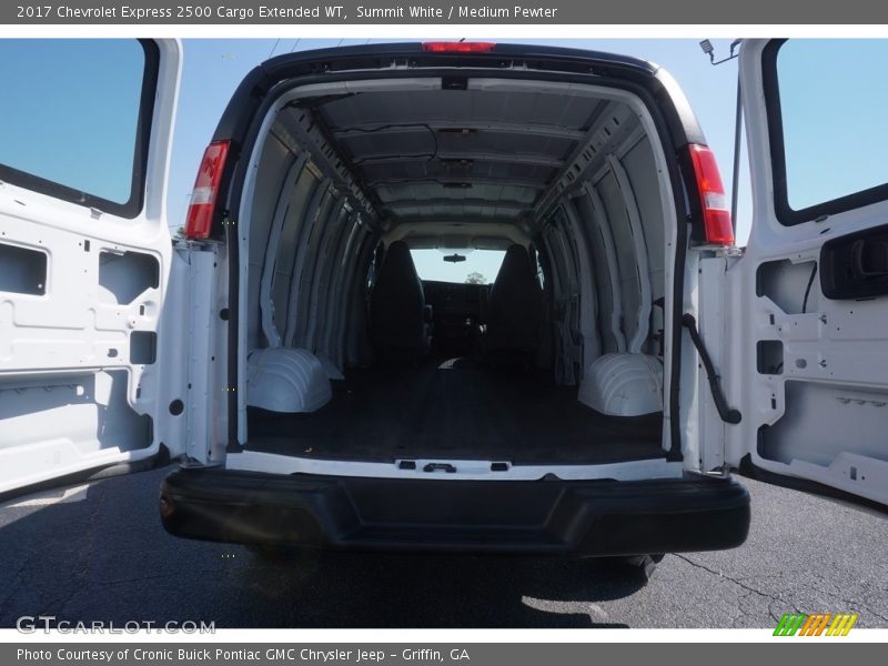 Summit White / Medium Pewter 2017 Chevrolet Express 2500 Cargo Extended WT
