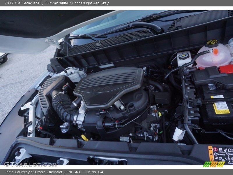 Summit White / Cocoa/Light Ash Gray 2017 GMC Acadia SLT