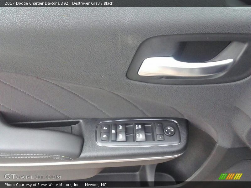 Destroyer Grey / Black 2017 Dodge Charger Daytona 392