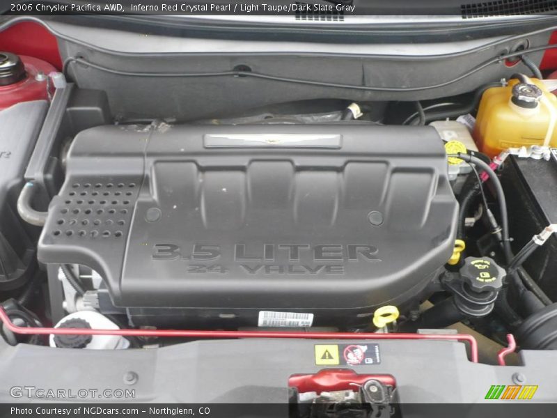 Inferno Red Crystal Pearl / Light Taupe/Dark Slate Gray 2006 Chrysler Pacifica AWD