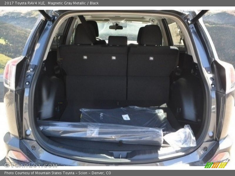 Magnetic Gray Metallic / Black 2017 Toyota RAV4 XLE
