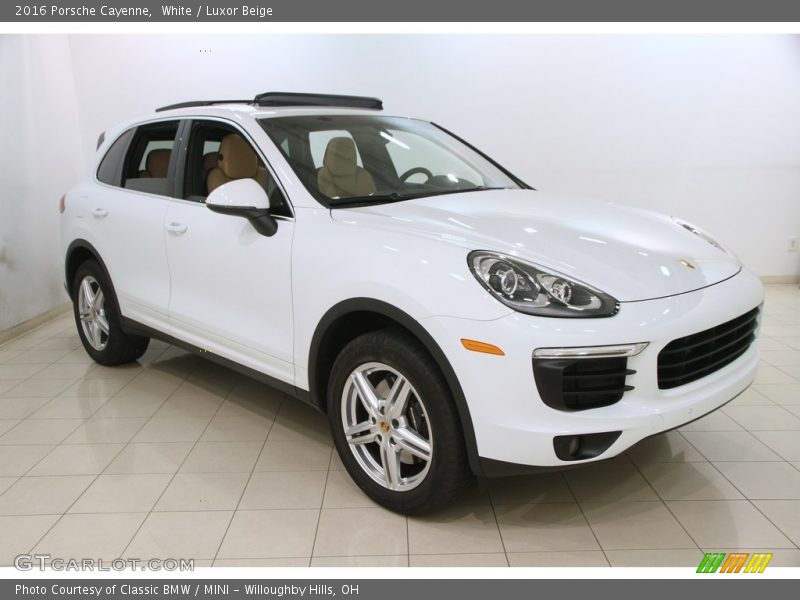 White / Luxor Beige 2016 Porsche Cayenne