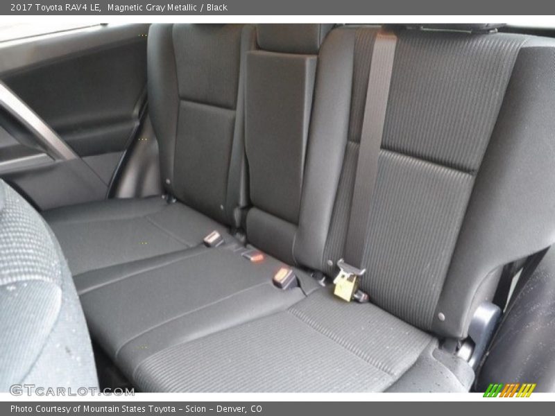 Magnetic Gray Metallic / Black 2017 Toyota RAV4 LE