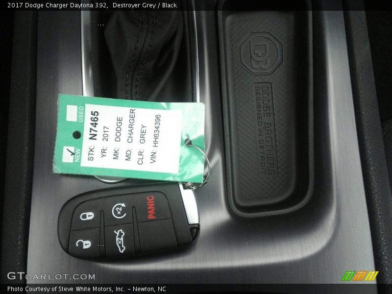 Destroyer Grey / Black 2017 Dodge Charger Daytona 392