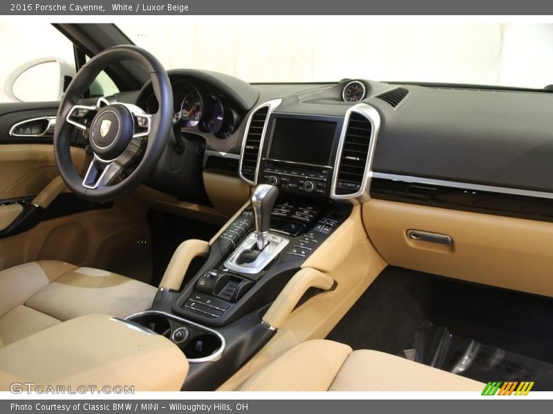 White / Luxor Beige 2016 Porsche Cayenne