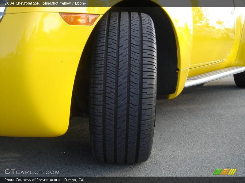 Slingshot Yellow / Ebony 2004 Chevrolet SSR