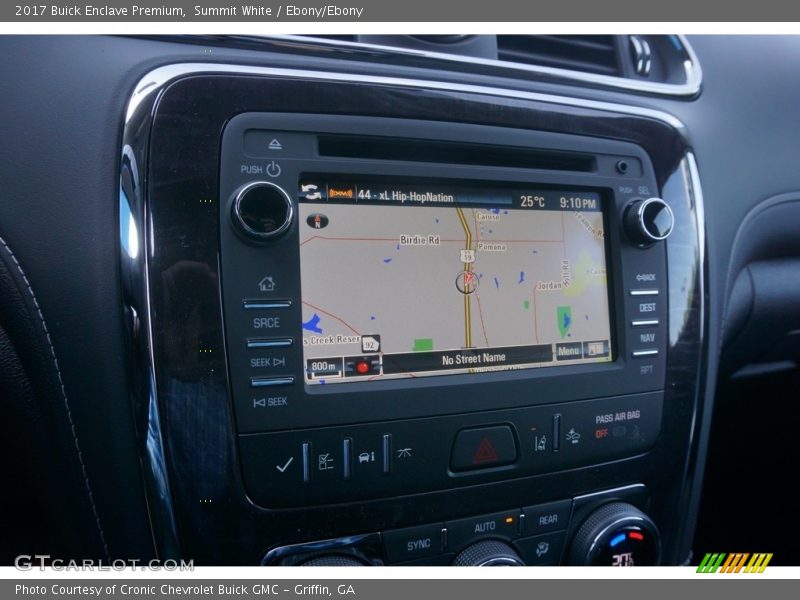 Summit White / Ebony/Ebony 2017 Buick Enclave Premium