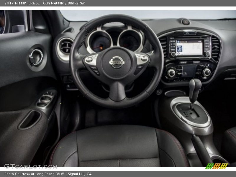 Gun Metallic / Black/Red 2017 Nissan Juke SL