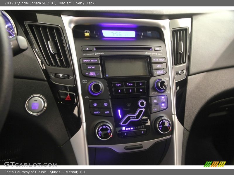 Radiant Silver / Black 2012 Hyundai Sonata SE 2.0T