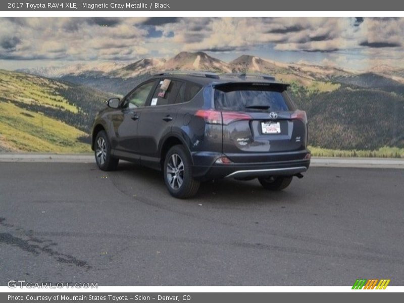Magnetic Gray Metallic / Black 2017 Toyota RAV4 XLE