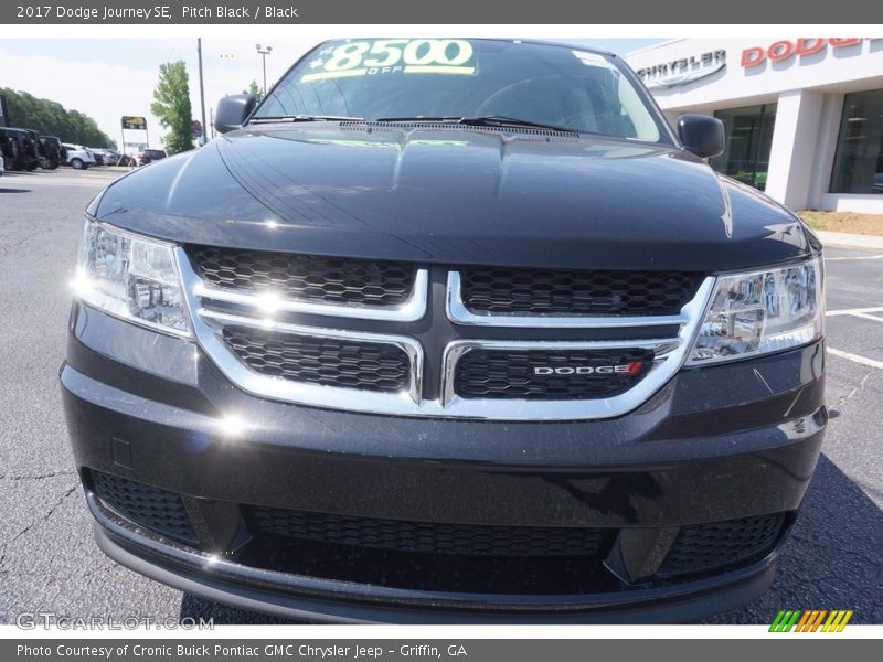 Pitch Black / Black 2017 Dodge Journey SE