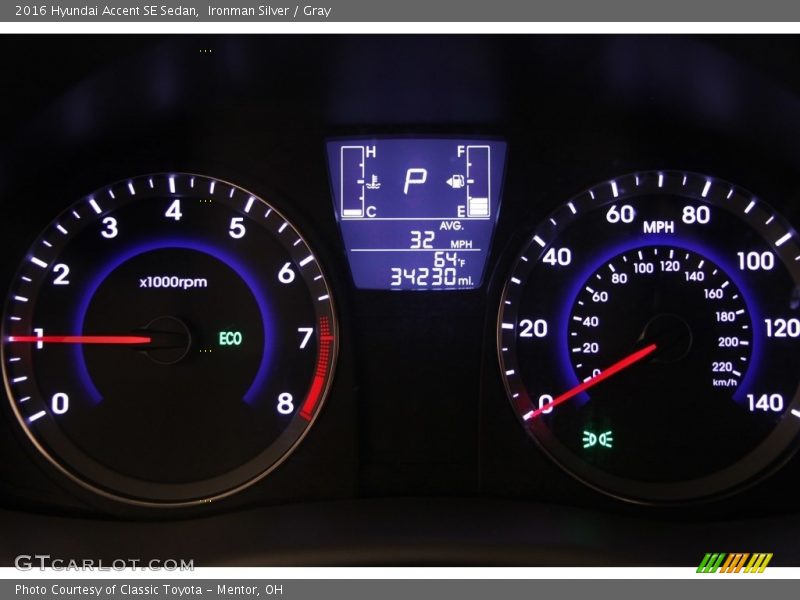 Ironman Silver / Gray 2016 Hyundai Accent SE Sedan