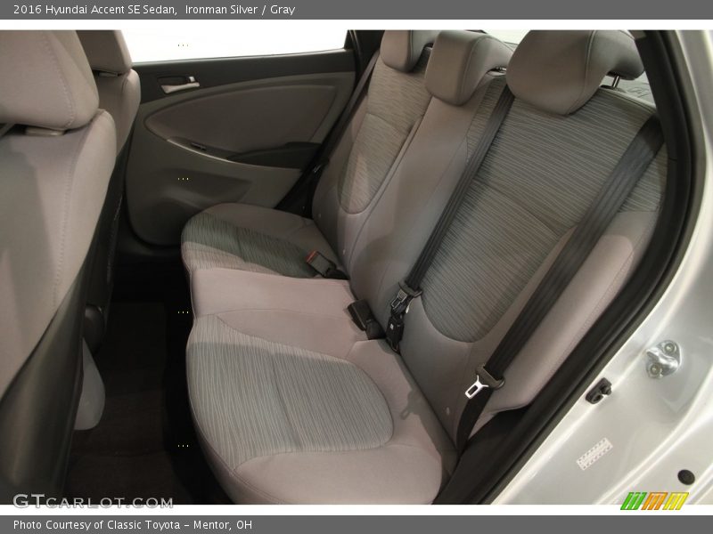 Ironman Silver / Gray 2016 Hyundai Accent SE Sedan