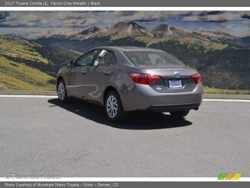 Falcon Gray Metallic / Black 2017 Toyota Corolla LE