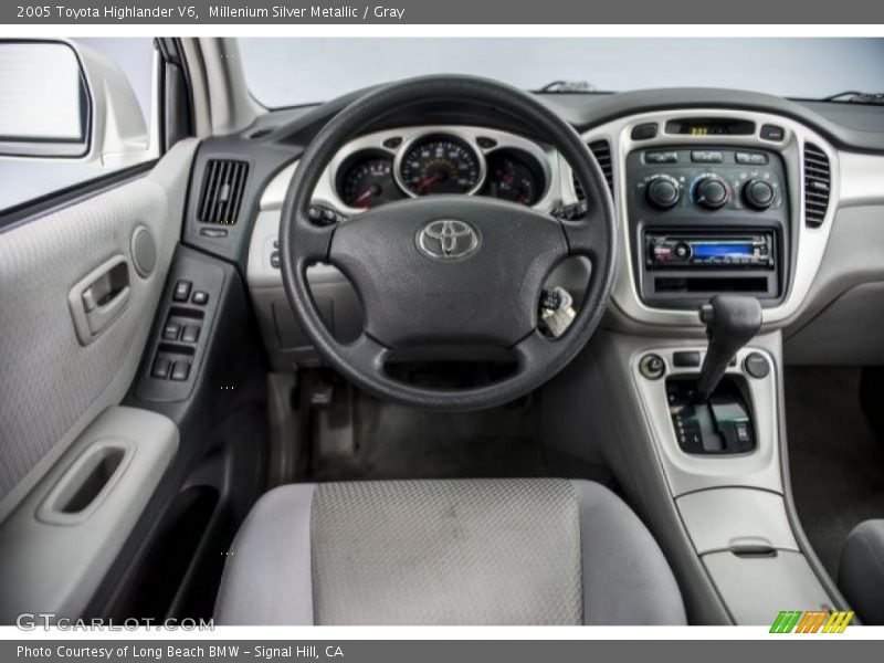 Millenium Silver Metallic / Gray 2005 Toyota Highlander V6