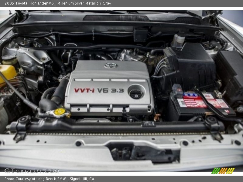 Millenium Silver Metallic / Gray 2005 Toyota Highlander V6