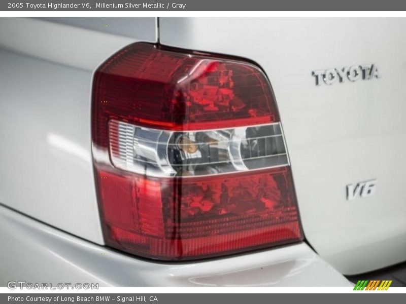Millenium Silver Metallic / Gray 2005 Toyota Highlander V6