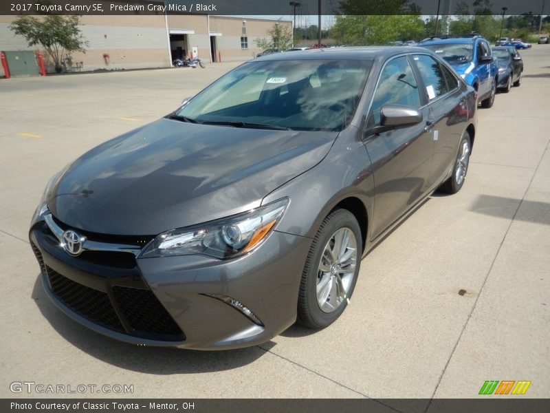 Predawn Gray Mica / Black 2017 Toyota Camry SE