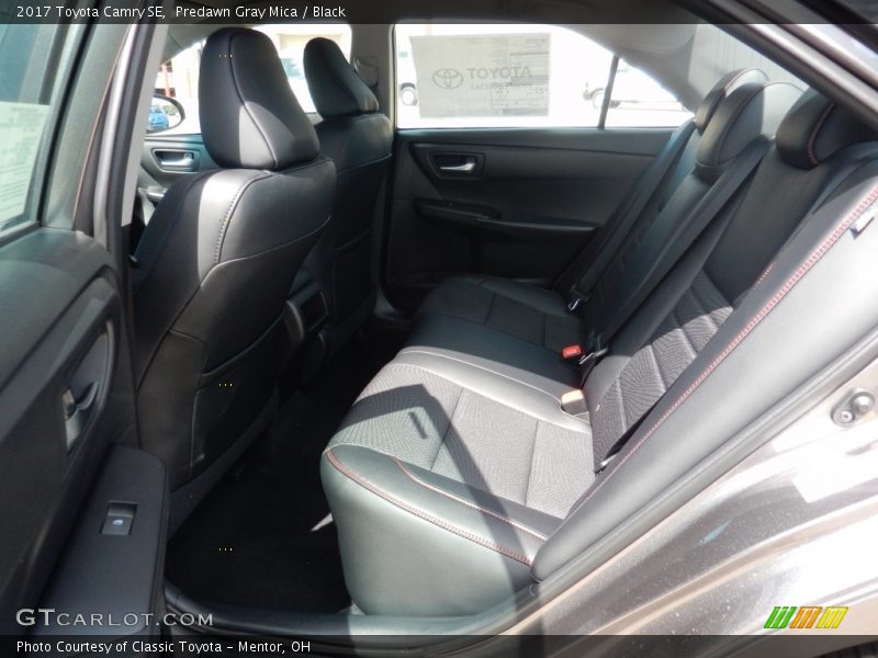 Predawn Gray Mica / Black 2017 Toyota Camry SE