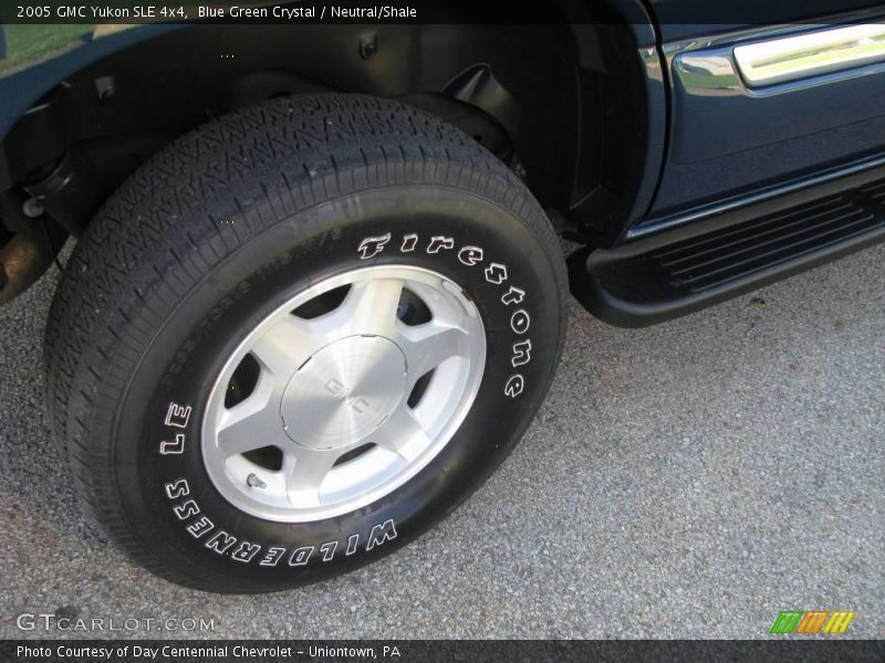 Blue Green Crystal / Neutral/Shale 2005 GMC Yukon SLE 4x4