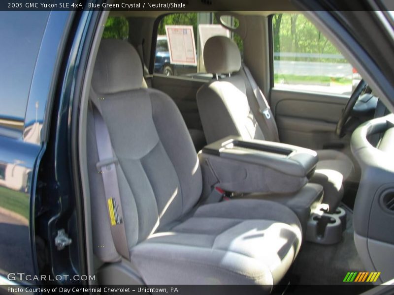 Blue Green Crystal / Neutral/Shale 2005 GMC Yukon SLE 4x4