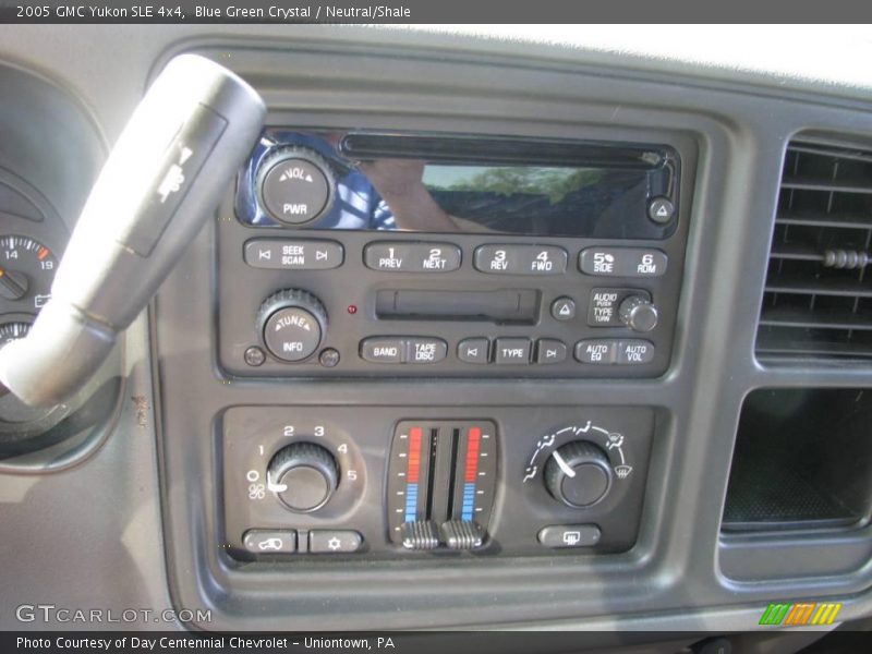 Blue Green Crystal / Neutral/Shale 2005 GMC Yukon SLE 4x4
