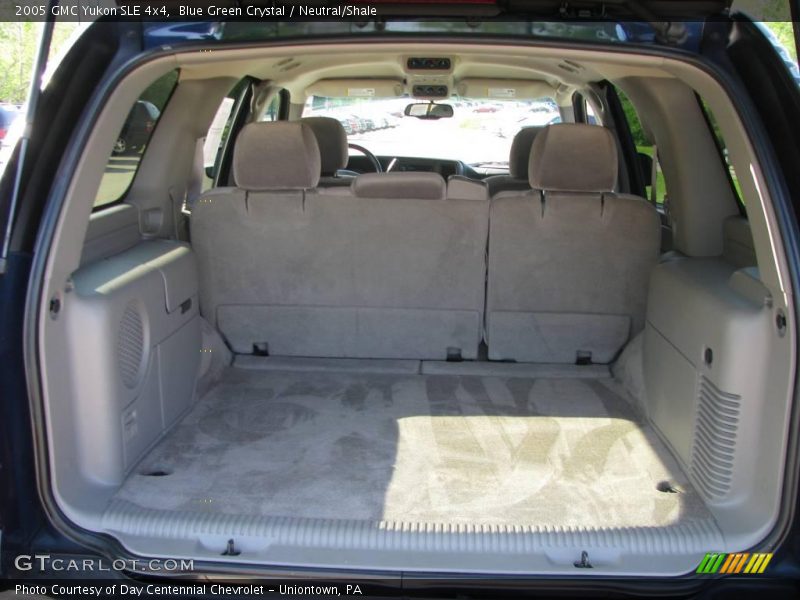 Blue Green Crystal / Neutral/Shale 2005 GMC Yukon SLE 4x4
