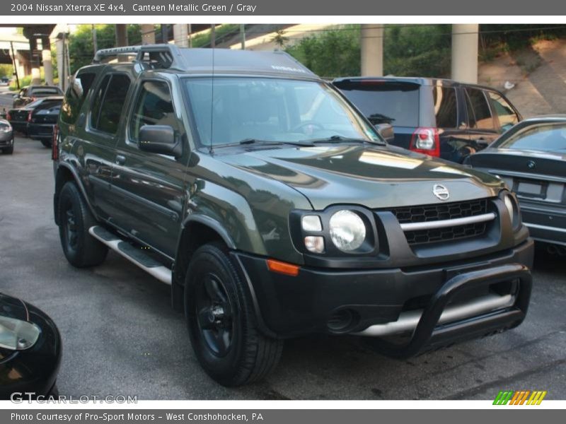 Canteen Metallic Green / Gray 2004 Nissan Xterra XE 4x4