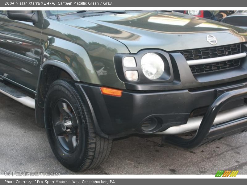 Canteen Metallic Green / Gray 2004 Nissan Xterra XE 4x4