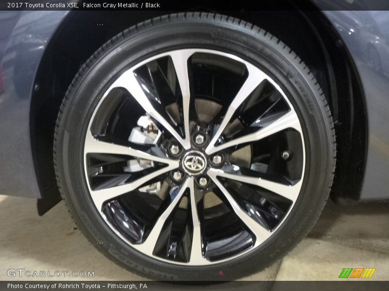 Falcon Gray Metallic / Black 2017 Toyota Corolla XSE