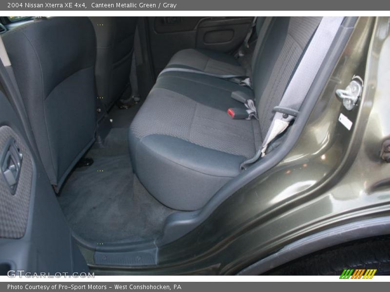 Canteen Metallic Green / Gray 2004 Nissan Xterra XE 4x4