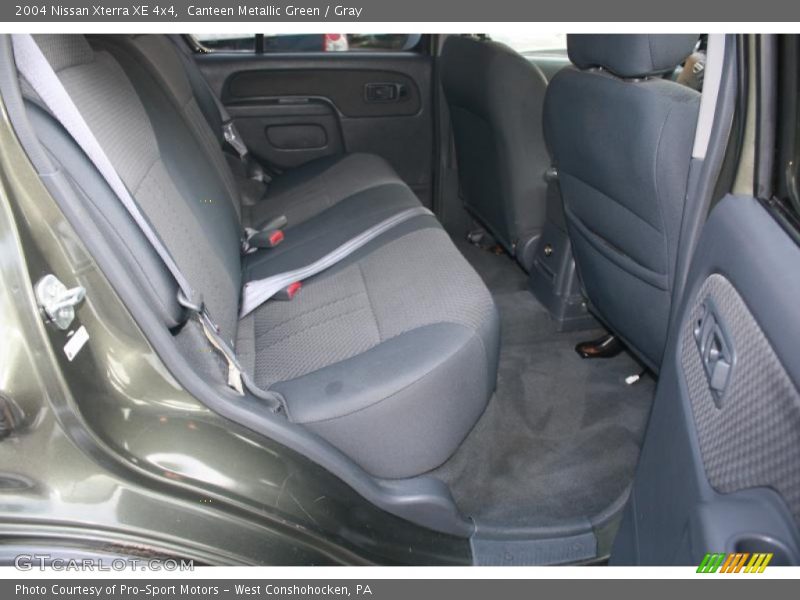 Canteen Metallic Green / Gray 2004 Nissan Xterra XE 4x4